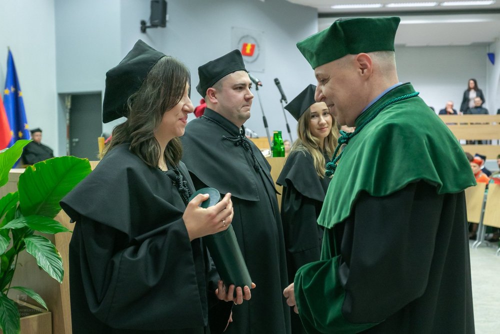 Promocje habilitacyjne i doktorskie na UŁ - jesień 2025