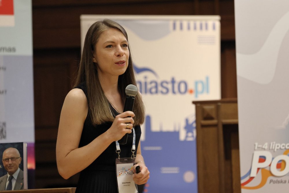 a photo of dr hab. Justyna Piechocka