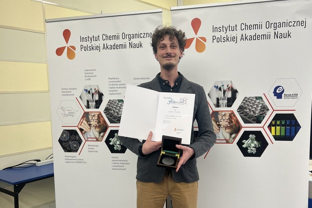 zdjęcie 3 - Nagrodzony